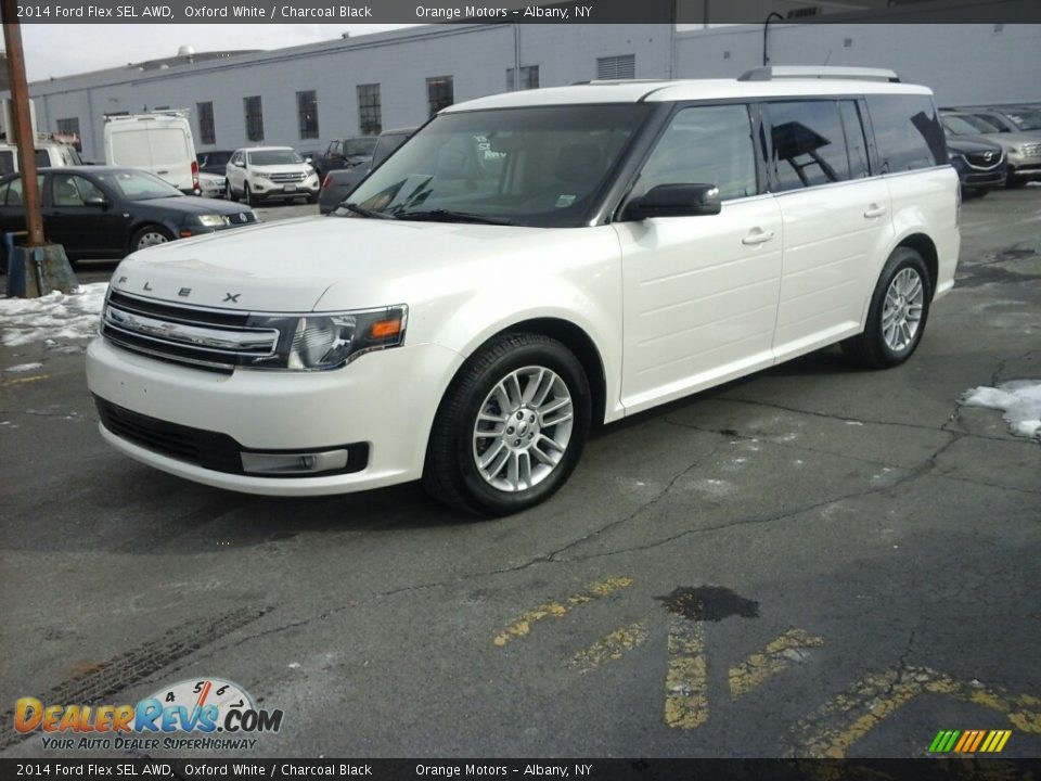 Front 3/4 View of 2014 Ford Flex SEL AWD Photo #3