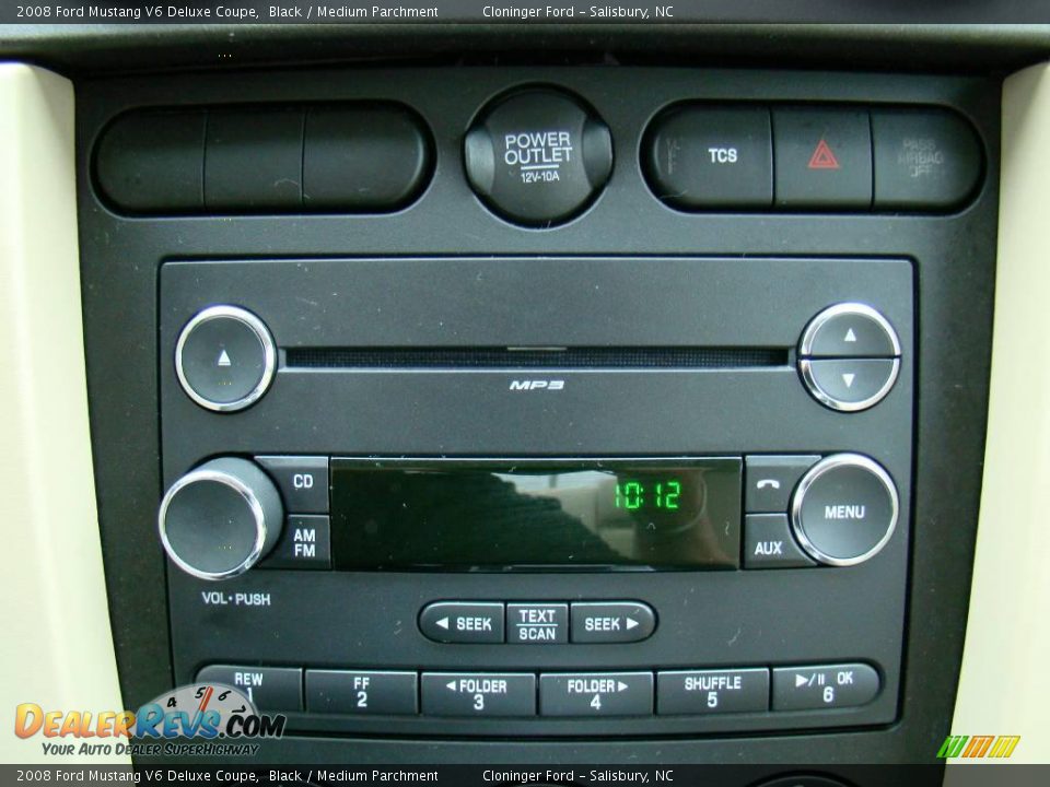 2008 Ford Mustang V6 Deluxe Coupe Black / Medium Parchment Photo #17