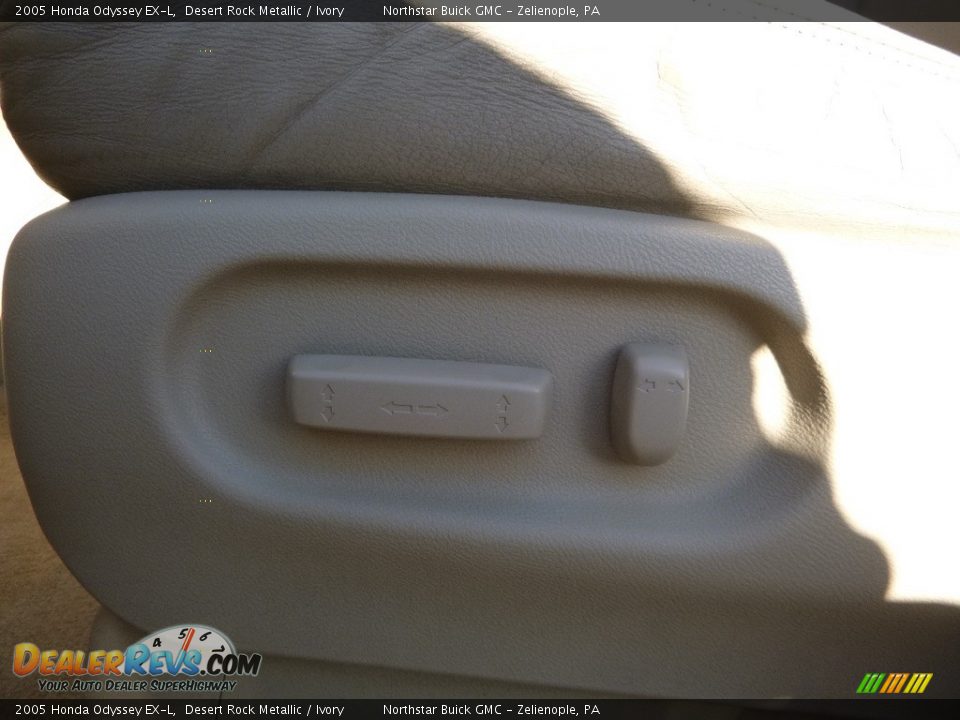 2005 Honda Odyssey EX-L Desert Rock Metallic / Ivory Photo #21