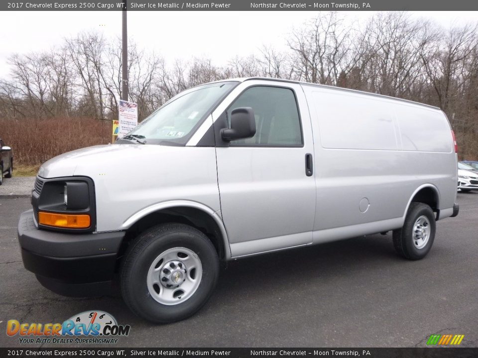 Front 3/4 View of 2017 Chevrolet Express 2500 Cargo WT Photo #1