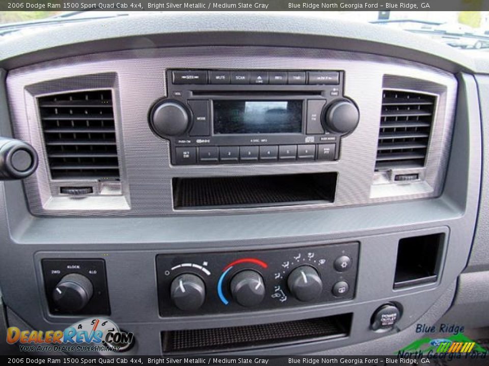2006 Dodge Ram 1500 Sport Quad Cab 4x4 Bright Silver Metallic / Medium Slate Gray Photo #22