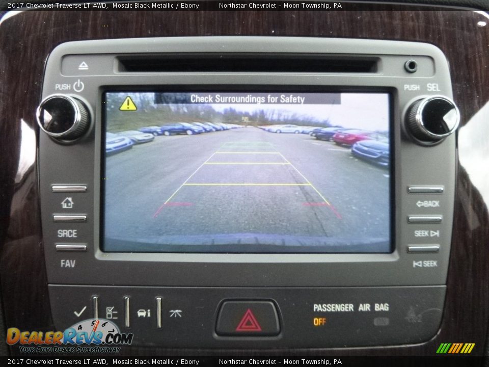 2017 Chevrolet Traverse LT AWD Mosaic Black Metallic / Ebony Photo #18