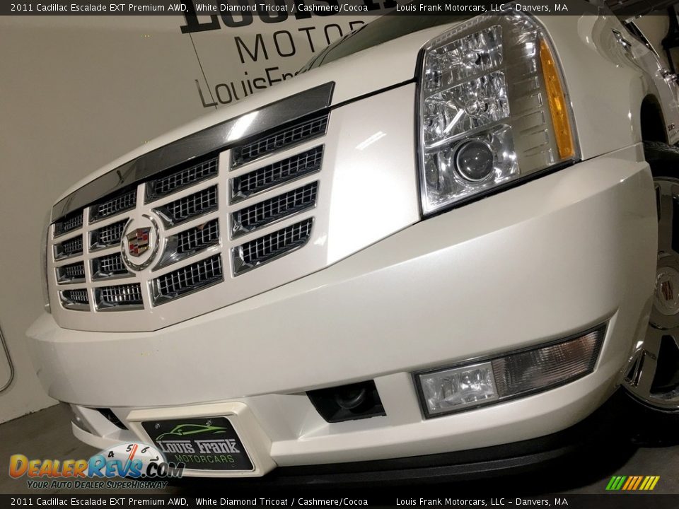 2011 Cadillac Escalade EXT Premium AWD White Diamond Tricoat / Cashmere/Cocoa Photo #6
