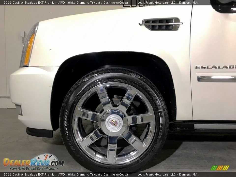 2011 Cadillac Escalade EXT Premium AWD White Diamond Tricoat / Cashmere/Cocoa Photo #8