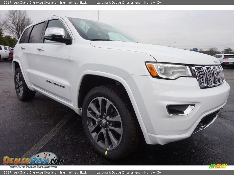Bright White 2017 Jeep Grand Cherokee Overland Photo #4