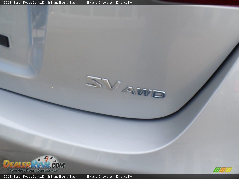 2013 Nissan Rogue SV AWD Brilliant Silver / Black Photo #11