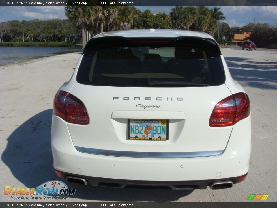 2011 Porsche Cayenne Sand White / Luxor Beige Photo #6