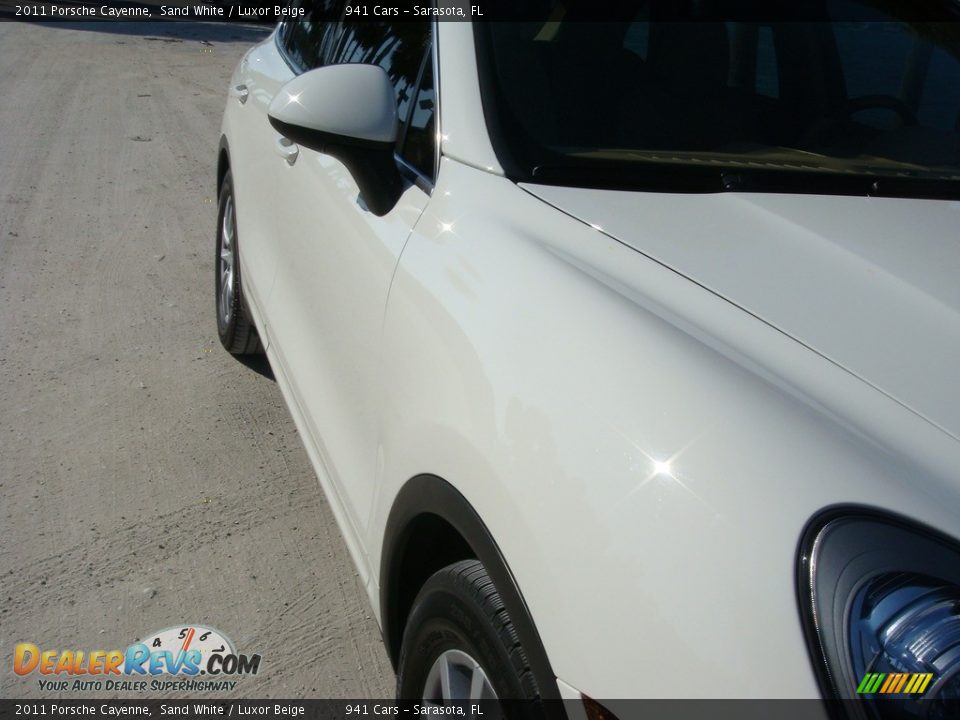 2011 Porsche Cayenne Sand White / Luxor Beige Photo #9