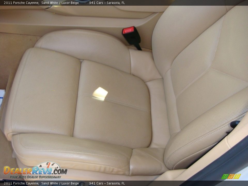 2011 Porsche Cayenne Sand White / Luxor Beige Photo #11