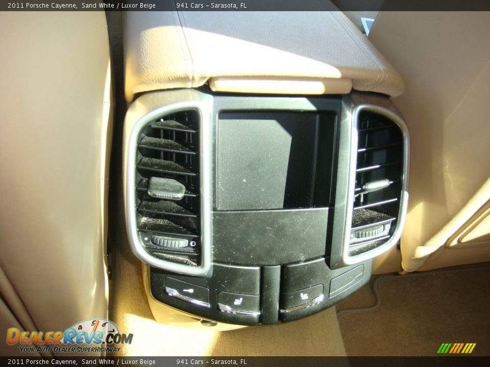 2011 Porsche Cayenne Sand White / Luxor Beige Photo #14