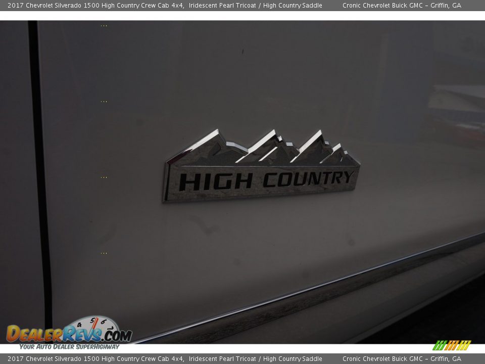 2017 Chevrolet Silverado 1500 High Country Crew Cab 4x4 Iridescent Pearl Tricoat / High Country Saddle Photo #13