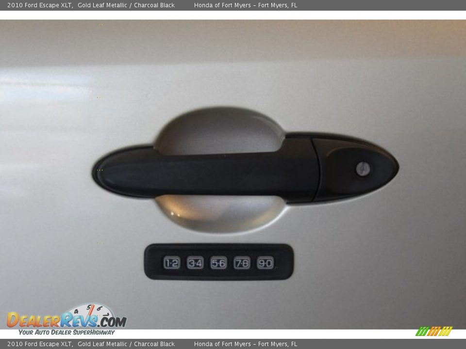 2010 Ford Escape XLT Gold Leaf Metallic / Charcoal Black Photo #6