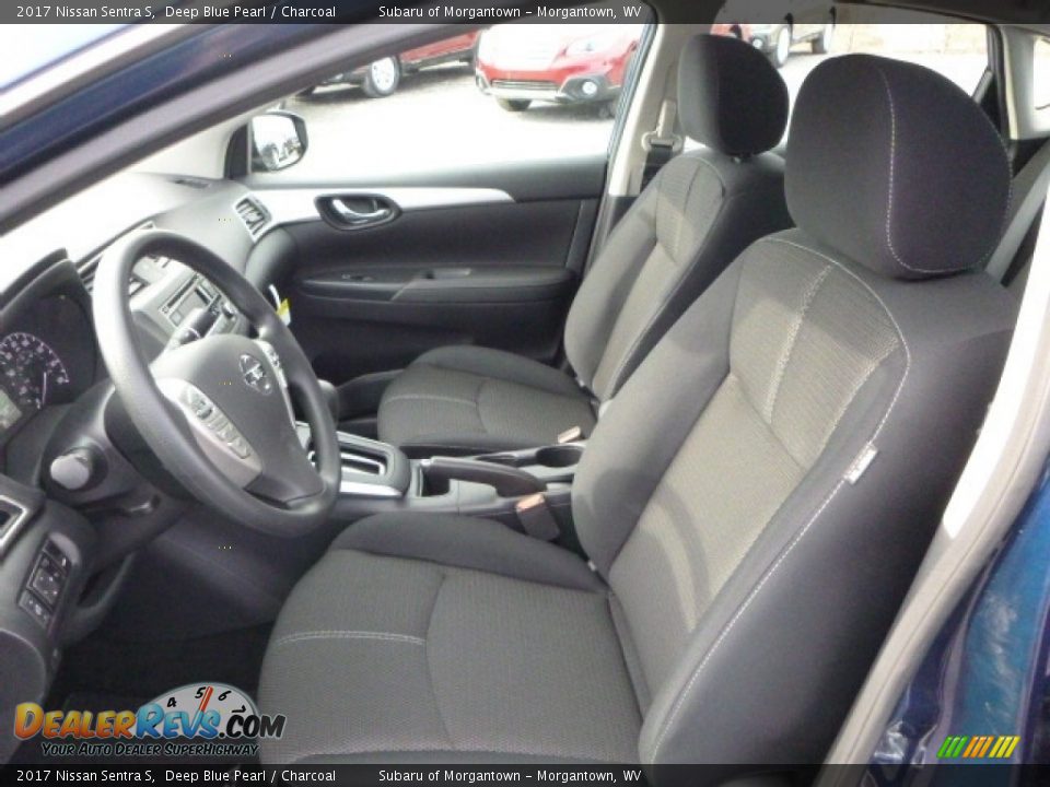 Front Seat of 2017 Nissan Sentra S Photo #13