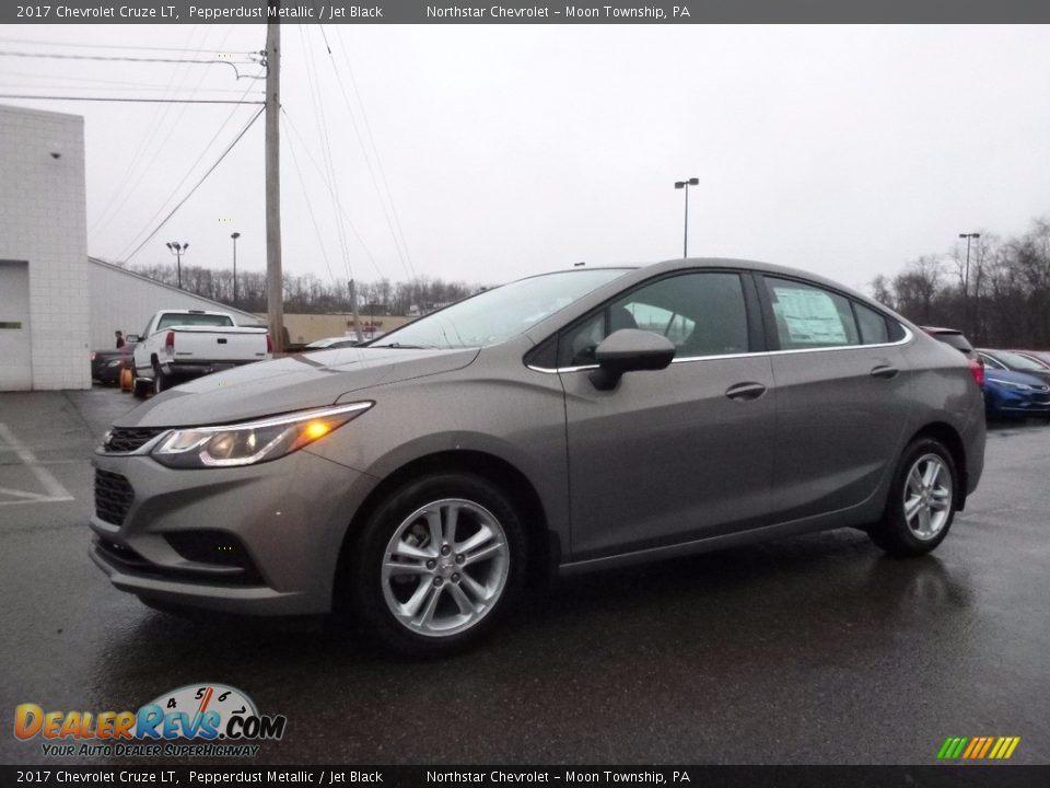 2017 Chevrolet Cruze LT Pepperdust Metallic / Jet Black Photo #1