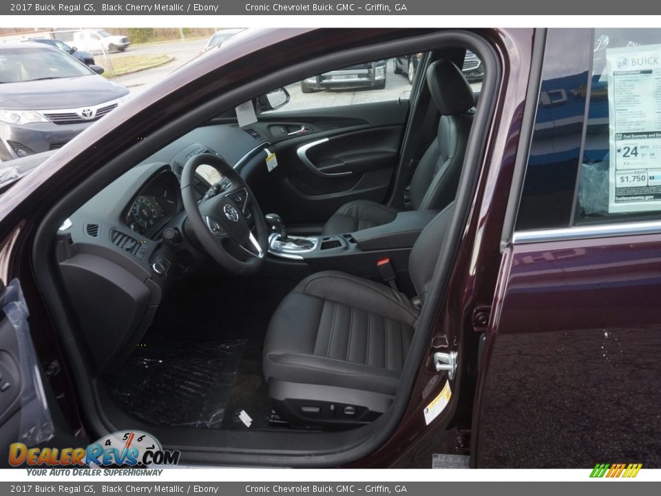 Ebony Interior - 2017 Buick Regal GS Photo #9
