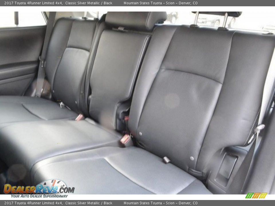 2017 Toyota 4Runner Limited 4x4 Classic Silver Metallic / Black Photo #7