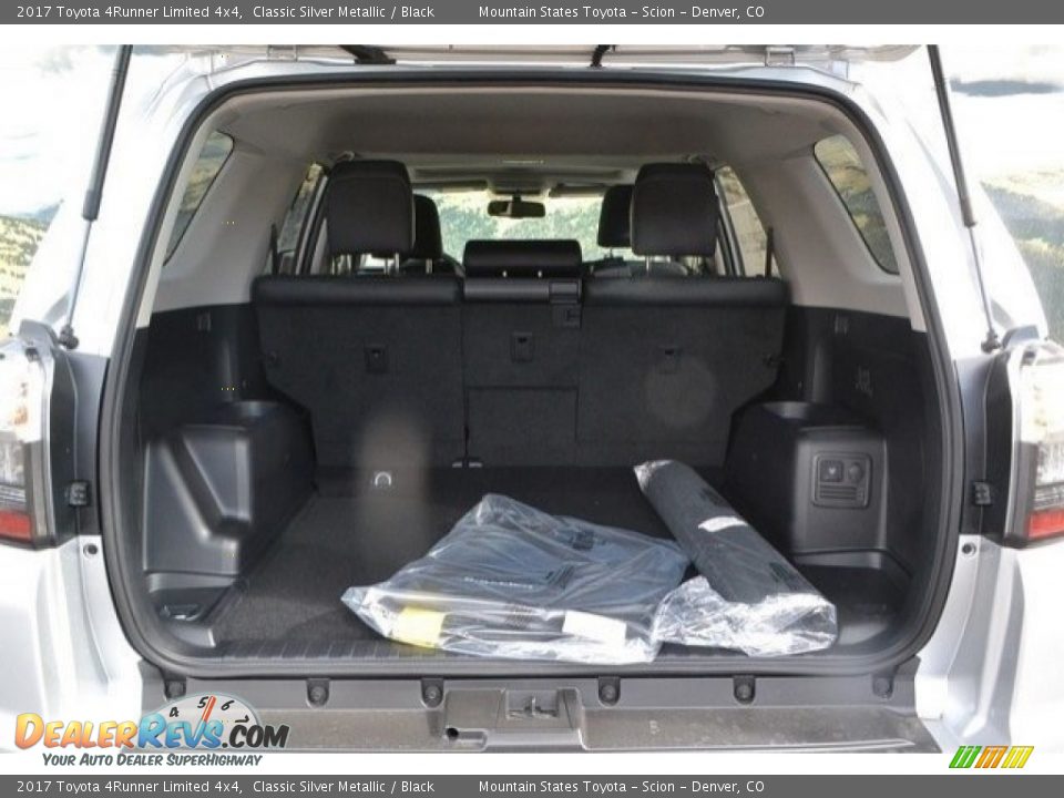 2017 Toyota 4Runner Limited 4x4 Classic Silver Metallic / Black Photo #8