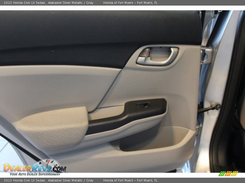 2013 Honda Civic LX Sedan Alabaster Silver Metallic / Gray Photo #23