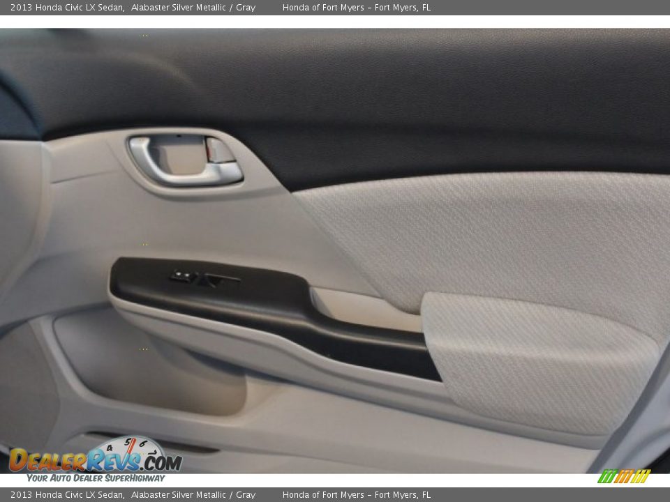 2013 Honda Civic LX Sedan Alabaster Silver Metallic / Gray Photo #28