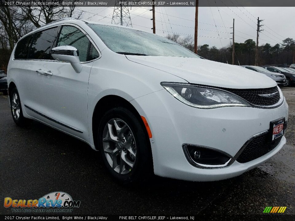 2017 Chrysler Pacifica Limited Bright White / Black/Alloy Photo #1