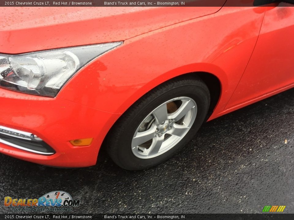 2015 Chevrolet Cruze LT Red Hot / Brownstone Photo #21