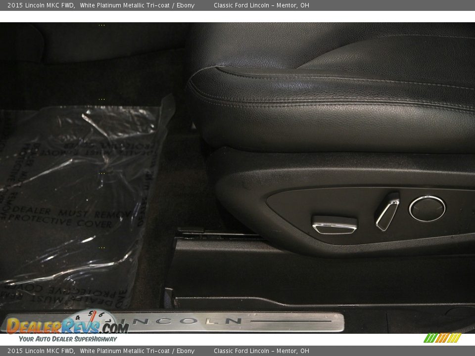 2015 Lincoln MKC FWD White Platinum Metallic Tri-coat / Ebony Photo #9