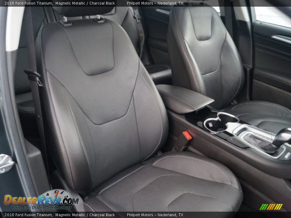 2016 Ford Fusion Titanium Magnetic Metallic / Charcoal Black Photo #20