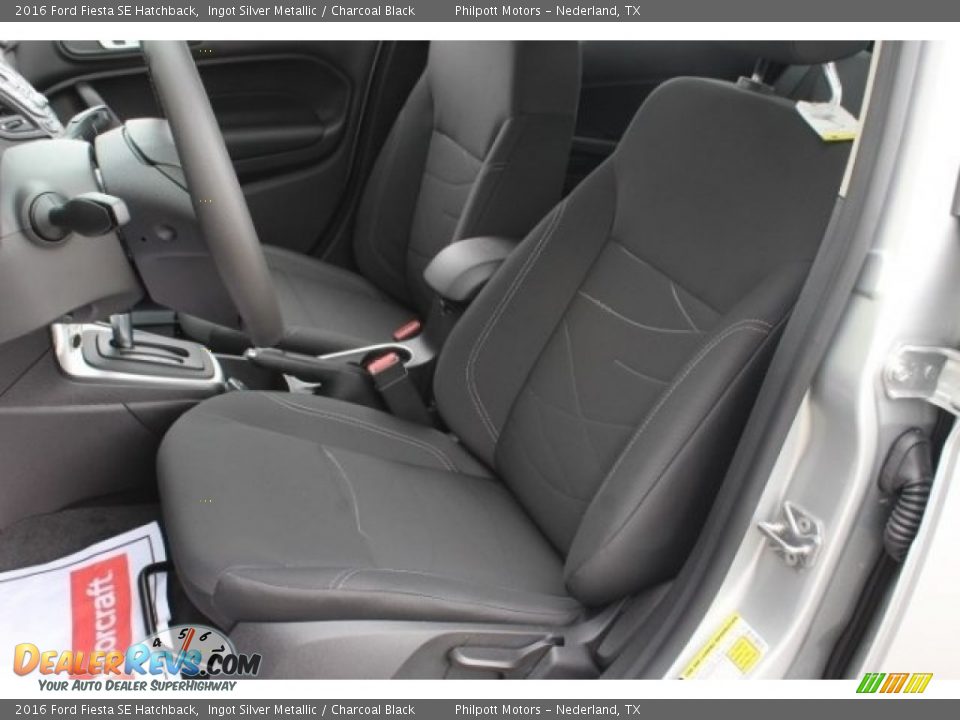 2016 Ford Fiesta SE Hatchback Ingot Silver Metallic / Charcoal Black Photo #14