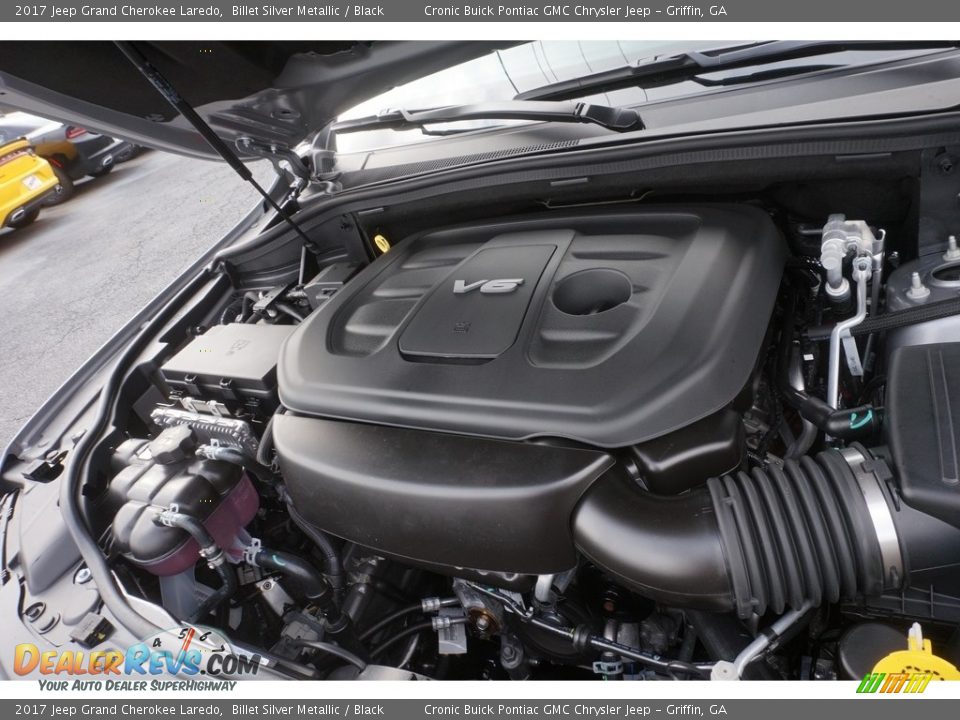 2017 Jeep Grand Cherokee Laredo Billet Silver Metallic / Black Photo #13