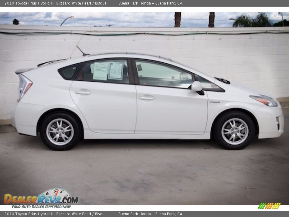 2010 Toyota Prius Hybrid II Blizzard White Pearl / Bisque Photo #8