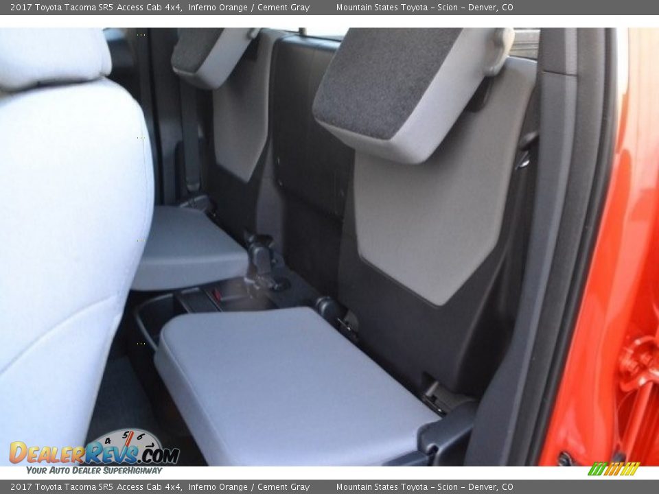 2017 Toyota Tacoma SR5 Access Cab 4x4 Inferno Orange / Cement Gray Photo #7