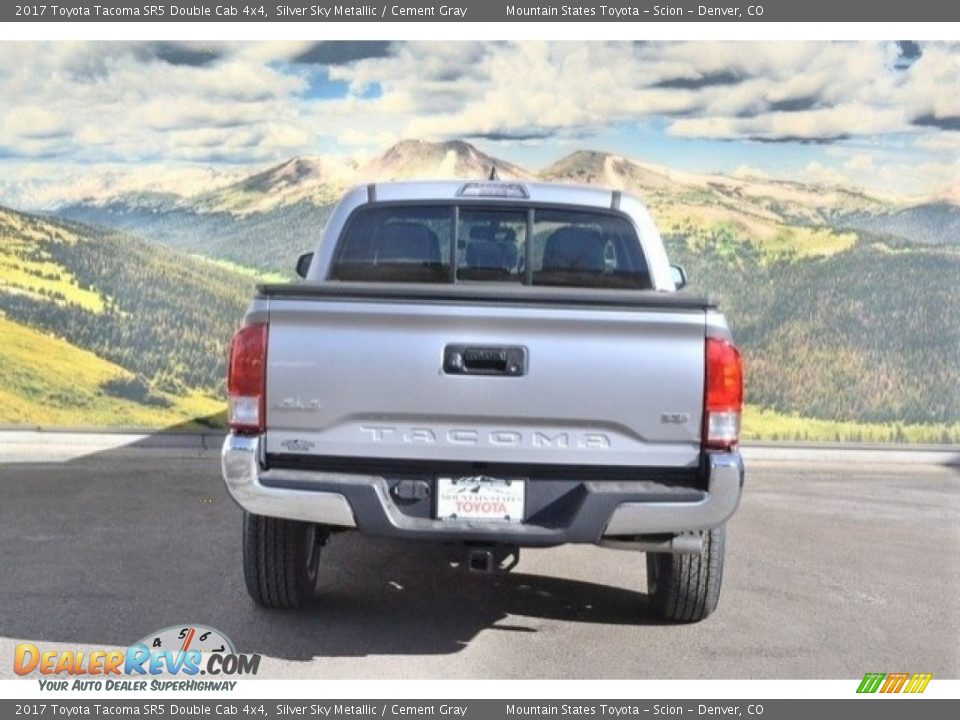 2017 Toyota Tacoma SR5 Double Cab 4x4 Silver Sky Metallic / Cement Gray Photo #4