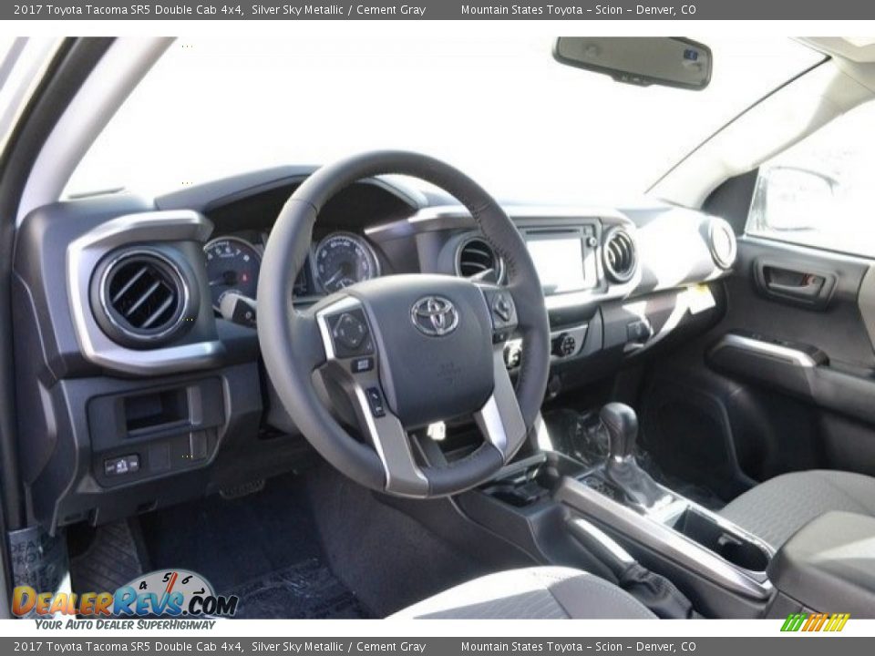 2017 Toyota Tacoma SR5 Double Cab 4x4 Silver Sky Metallic / Cement Gray Photo #5
