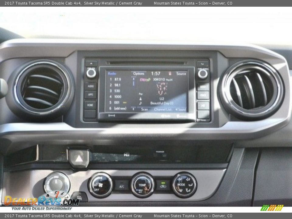 2017 Toyota Tacoma SR5 Double Cab 4x4 Silver Sky Metallic / Cement Gray Photo #6
