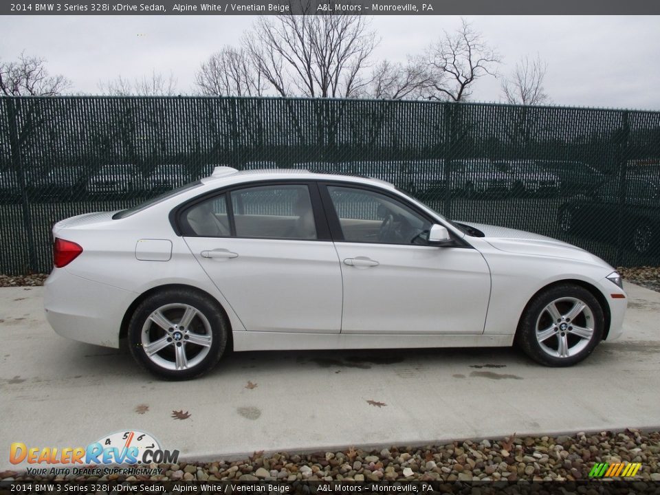 2014 BMW 3 Series 328i xDrive Sedan Alpine White / Venetian Beige Photo #2