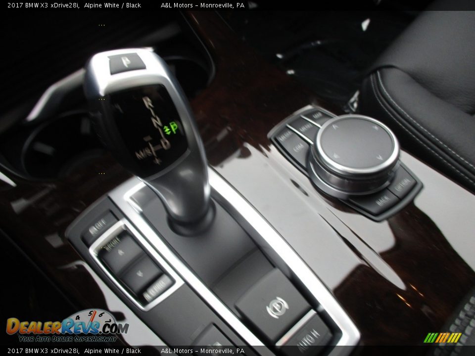 2017 BMW X3 xDrive28i Alpine White / Black Photo #15