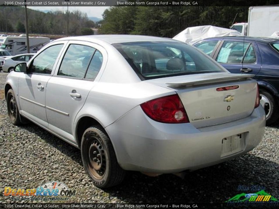 2006 Chevrolet Cobalt LS Sedan Ultra Silver Metallic / Gray Photo #4