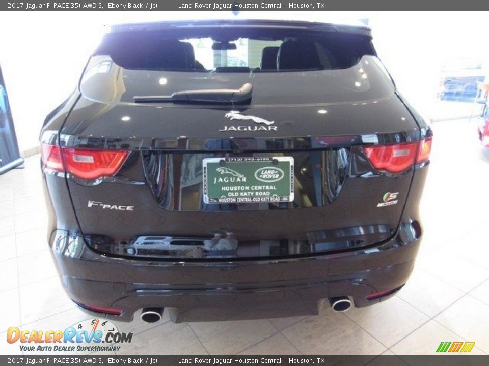 2017 Jaguar F-PACE 35t AWD S Ebony Black / Jet Photo #8