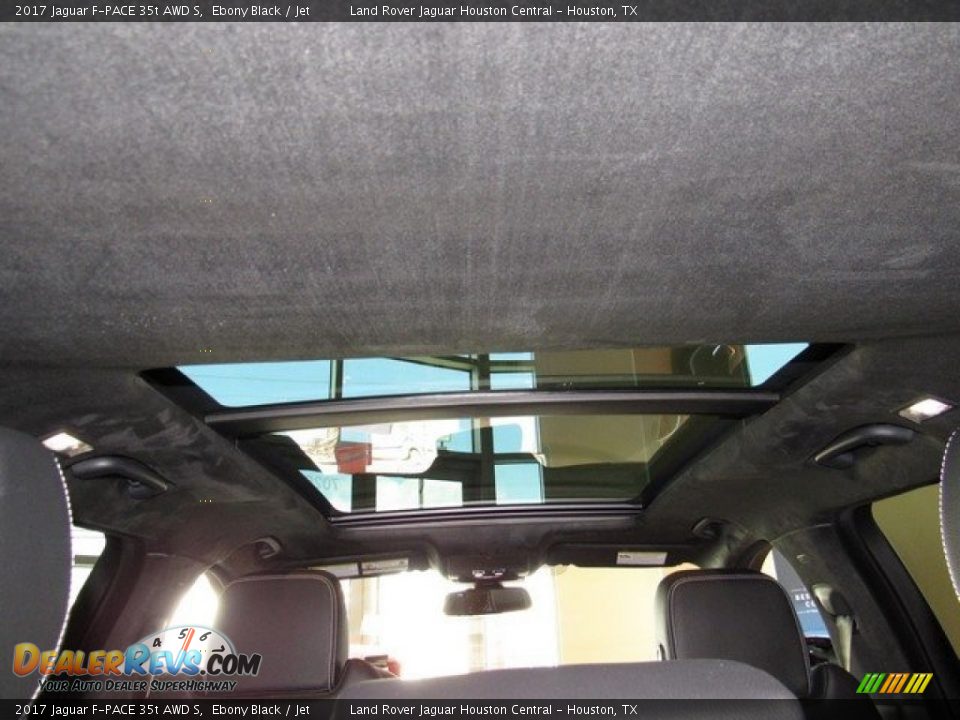 2017 Jaguar F-PACE 35t AWD S Ebony Black / Jet Photo #17