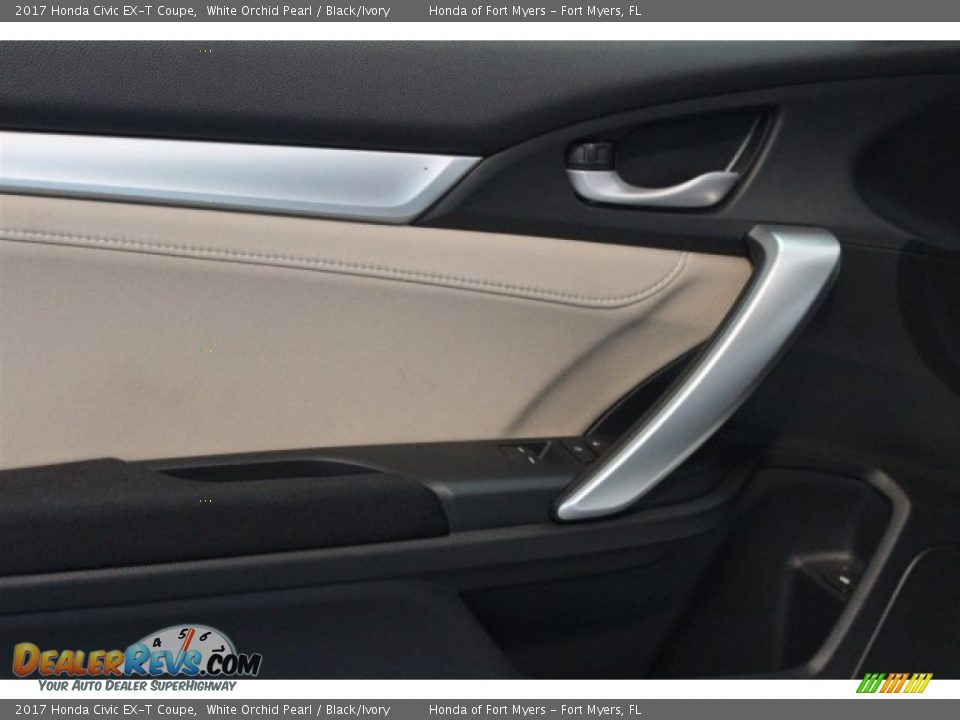 2017 Honda Civic EX-T Coupe White Orchid Pearl / Black/Ivory Photo #7