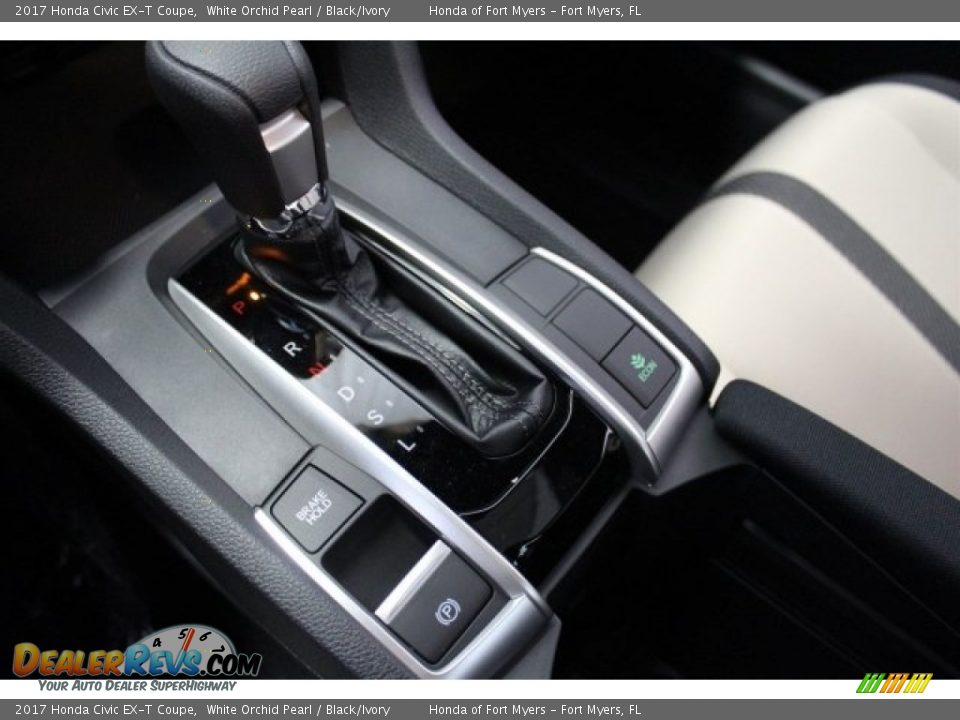 2017 Honda Civic EX-T Coupe White Orchid Pearl / Black/Ivory Photo #19
