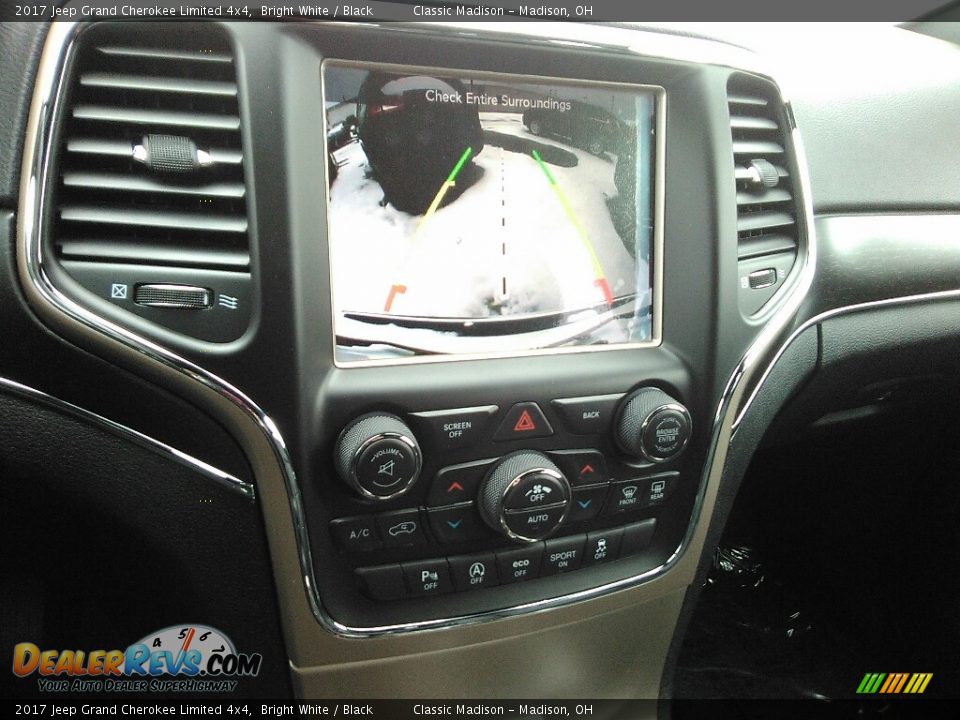 2017 Jeep Grand Cherokee Limited 4x4 Bright White / Black Photo #11