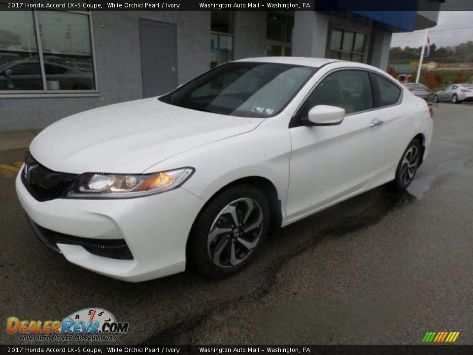 2017 Honda Accord LX-S Coupe White Orchid Pearl / Ivory Photo #5