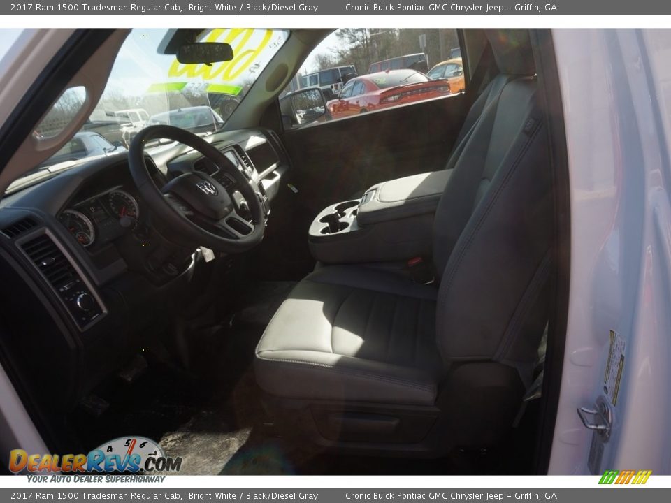 2017 Ram 1500 Tradesman Regular Cab Bright White / Black/Diesel Gray Photo #9