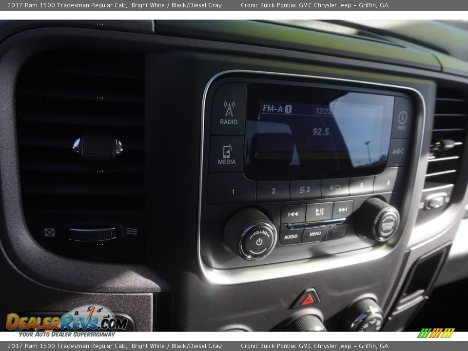 2017 Ram 1500 Tradesman Regular Cab Bright White / Black/Diesel Gray Photo #17