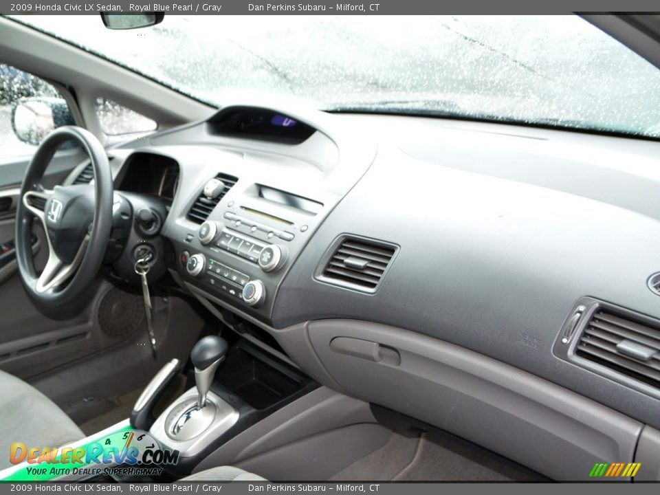 2009 Honda Civic LX Sedan Royal Blue Pearl / Gray Photo #9