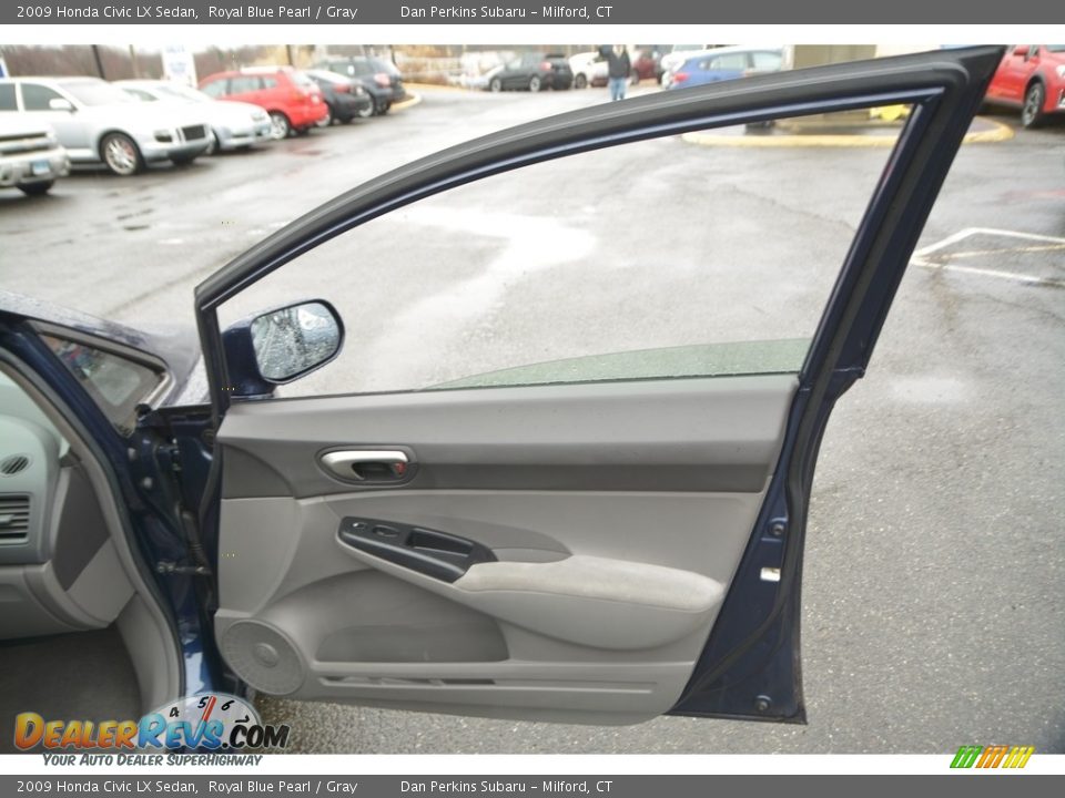 2009 Honda Civic LX Sedan Royal Blue Pearl / Gray Photo #18