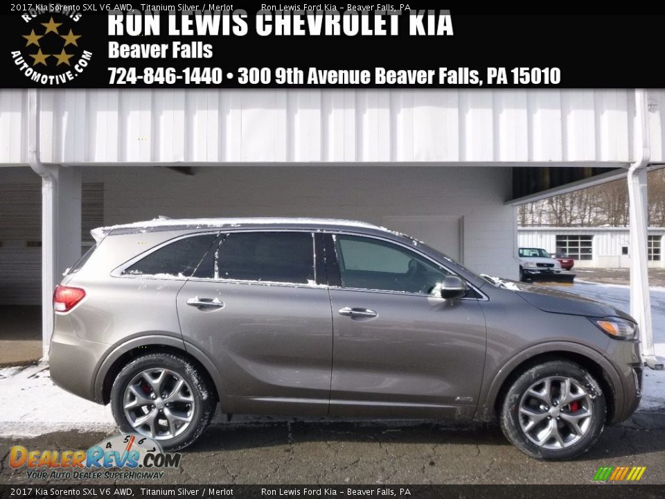 2017 Kia Sorento SXL V6 AWD Titanium Silver / Merlot Photo #1