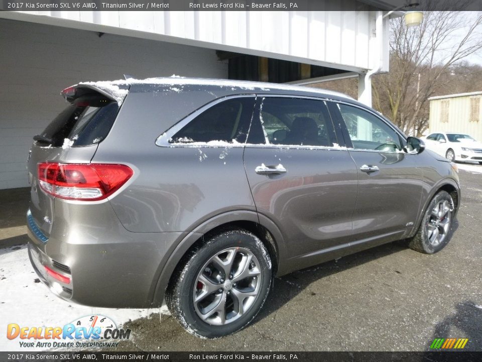 2017 Kia Sorento SXL V6 AWD Titanium Silver / Merlot Photo #2