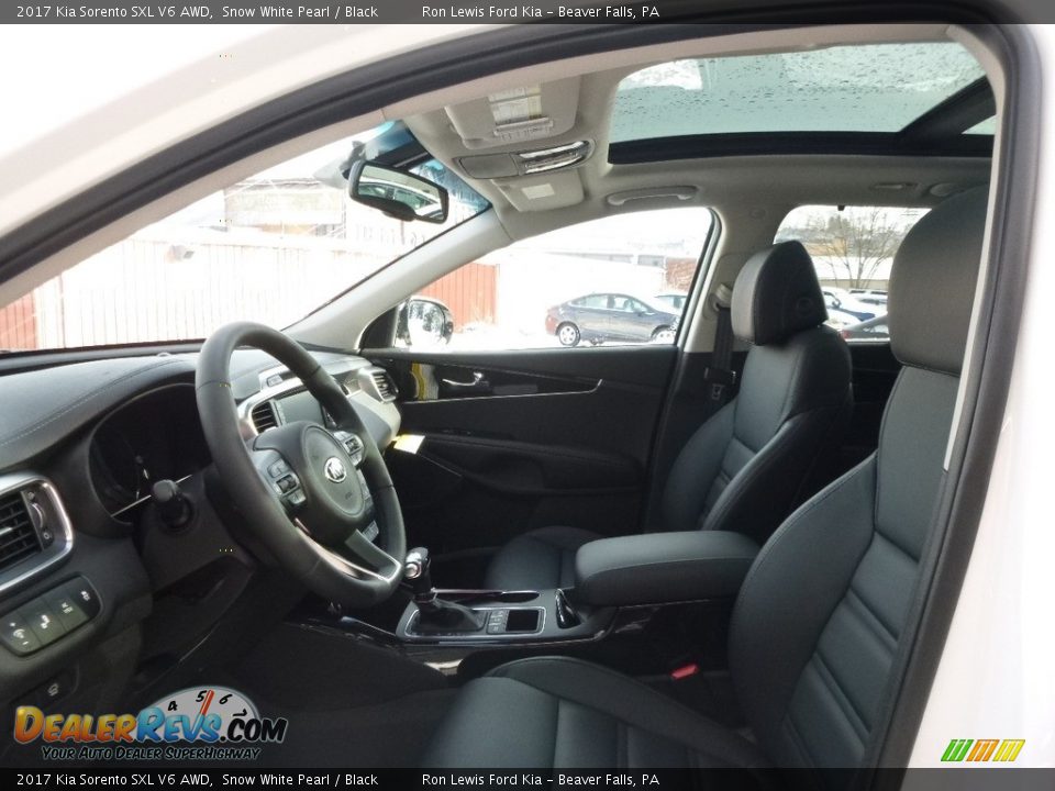 Black Interior - 2017 Kia Sorento SXL V6 AWD Photo #10